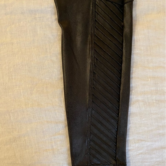 Spanx Faux Leather Moto Leggings - Picture 4 of 6
